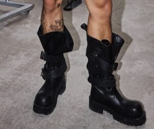 Venom Aesthetic Chunky Biker Boots: Dark Retro Pointed Toe Platform Boots